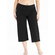 Women's Plus Old Navy Active Cropped Yoga Pants - $14.50 ($15.44 Off)